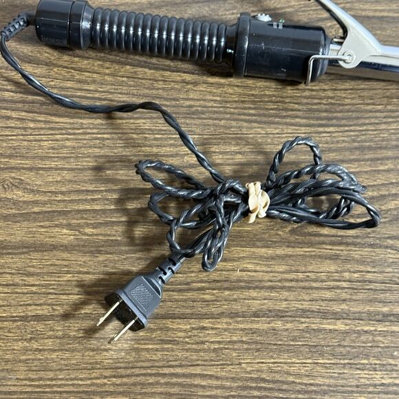 3/4" Curling Iron by Conair Instant Heat Model CD81J 25 Heat Settings + Turbo - Picture 7 of 8